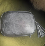 Load image into Gallery viewer, Leather Camera Bag
